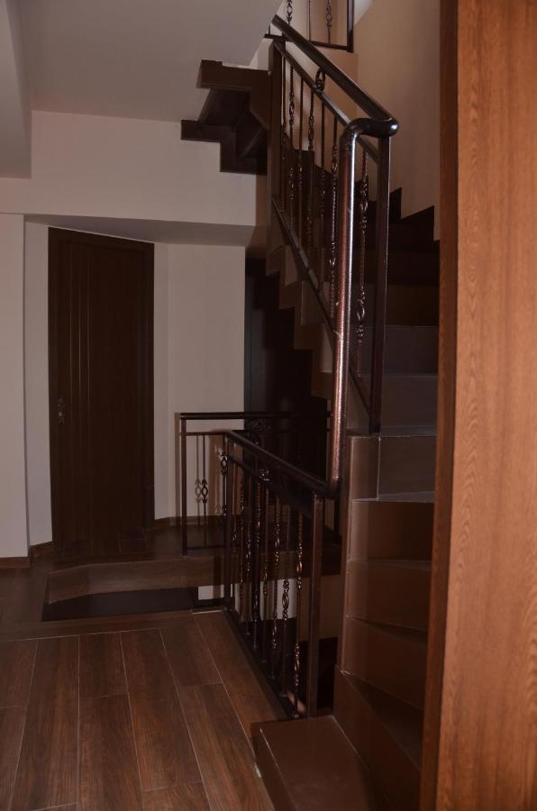 Hotel Phudze Telawi Zewnętrze zdjęcie